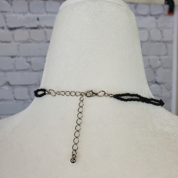 SAVVY Cie beaded black onyx and epidot necklace - Picture 6 of 6